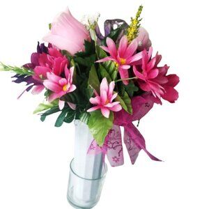 Cemetery Flowers in Spiked Cone πΊ